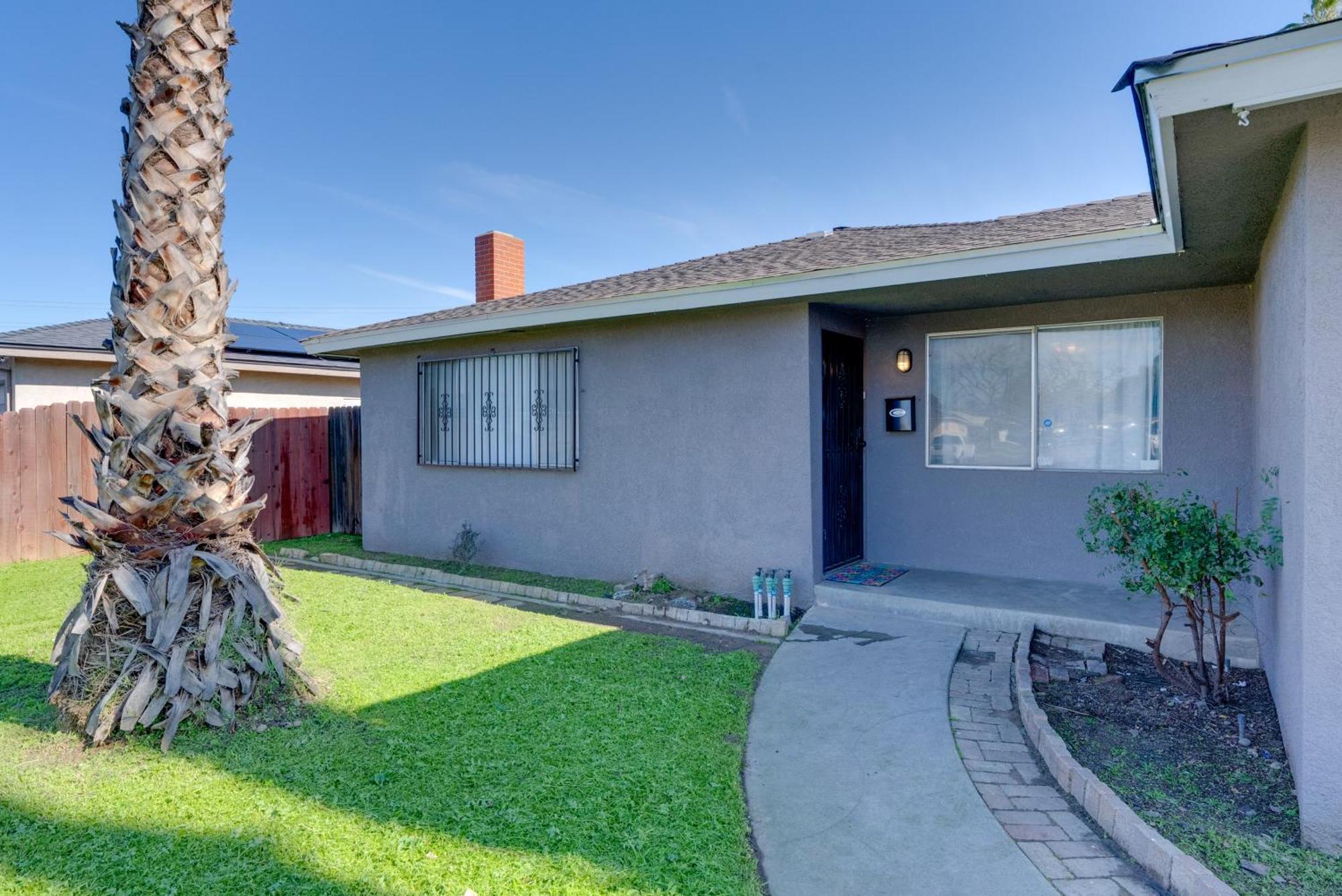 Breezy Fresno Home - Near Airport And Downtown Ngoại thất bức ảnh